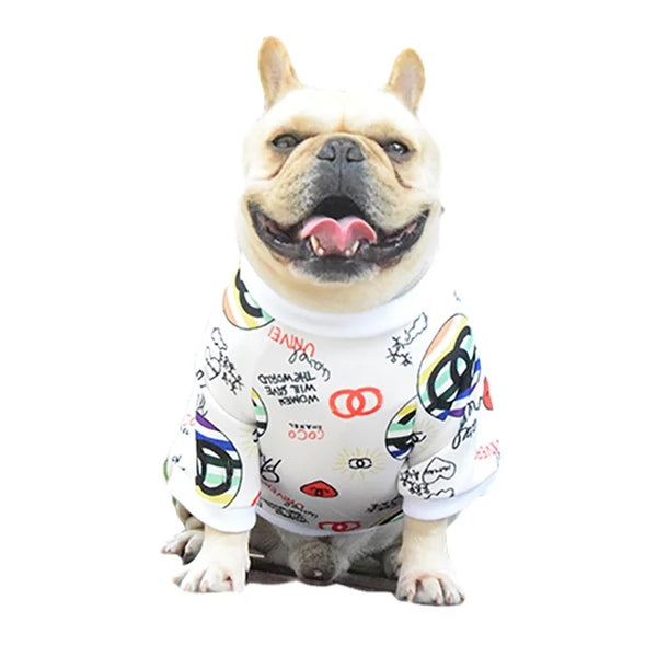 Inspiré de Chanel Pull Graffiti pour chiens et chats, Chanel inspired Graffiti Sweater for dogs and cats