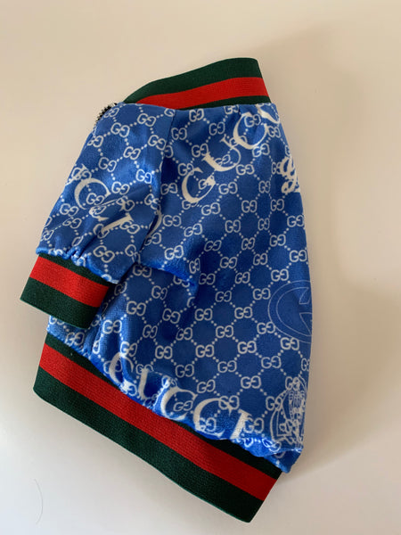 Veste printanière bleue inspirée de Gucci pour chiens et chats/Blue Gucci inspired spring jacket for dogs and cats