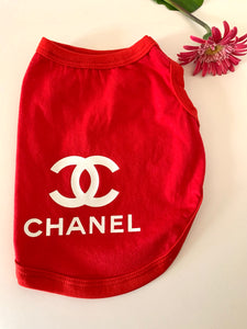 Chemise sans manches inspiré de Chanel pour chiens et chats / sleeveless shirt inspired by Chanel for dogs and cats