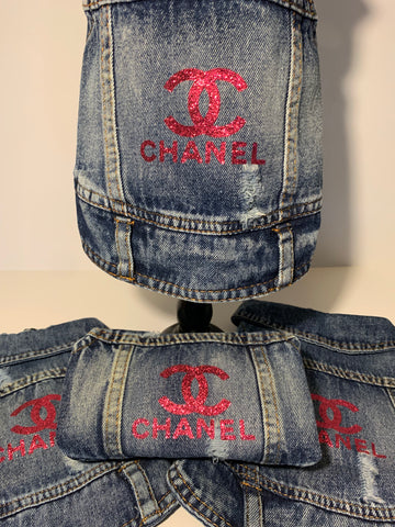 Veste en jeans inspiré de Chanel pour chiens et chats, Chanel inspired jeans jacket for dogs and cats