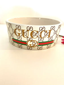 Bol pour chien en céramique blanche inspiré de Gucci / white ceramic dog bowl Inspired by Gucci