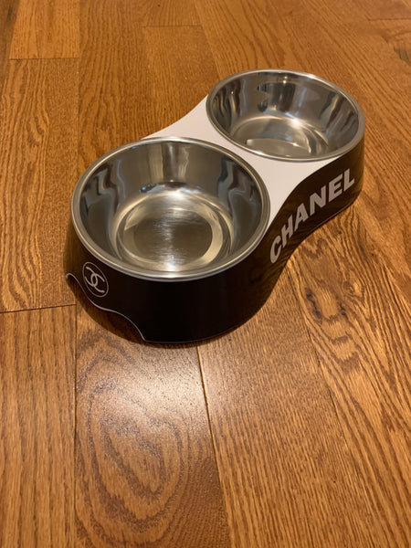 Bols double pour chiens inspiré de Chanel / Double dogs bowls inspired by Chanel