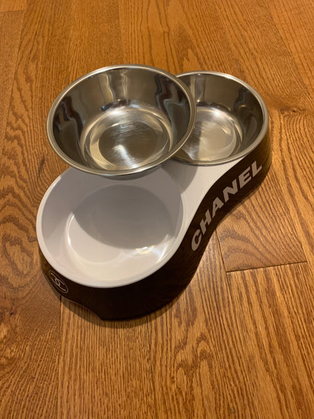 Bols double pour chiens inspiré de Chanel / Double dogs bowls inspired by Chanel